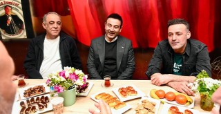 Genç Başkan, Güldür Güldür Show'da!