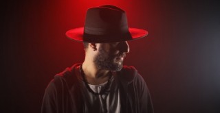 Sessiz G3'den yeni tekli: yeni tekli: Kim Dinler