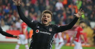 Adem Ljajic ile Sergen Yalçın görüşme yaptı