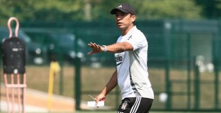 Beşiktaş'ta Bronckhorst'dan kamptaki performans değerlendirmesi!