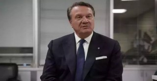 Başkan Arat Futbolcularını Tebrik Etti