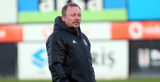 Sergen Yalçın: Zor maçları kazanarak hedefe yaklaşacağız