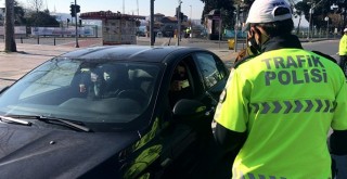 Beşiktaş Meydanı'nda sürücülere denetim