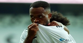 Beşiktaş Cyle Larin'in kontratını uzatacak