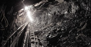 Mühendisler markette çalışırken, diplomaları kirada