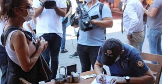 Beşiktaş'ta maske takmayana ve iş yerine ceza kesildi