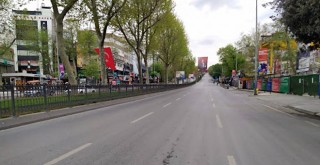 Beşiktaş'ın merkezi bölgeleri boş kaldı