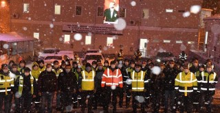 ÖZEL HABER: Beşiktaş'ın karla imtihanı! 7/24 karla mücadele! 23 mahalle 960 sokağa müdahale!