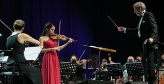 Cemal Reşit Rey Senfoni Orkestrası  müzikseverleri İspanya’ya müzikal yolculuğa çıkardı