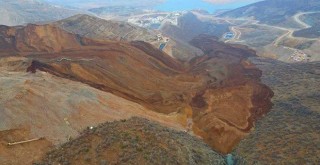 Maden faciası göz göre göre geldi! 9 işçiye henüz ulaşılamadı! 400 bin kamyon gerekli