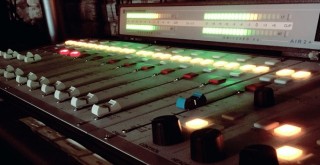 Müzik Radyo Beşiktaş’ta dinlenir!