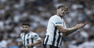 Sergen Yalçın'dan Weghorst'a övgü