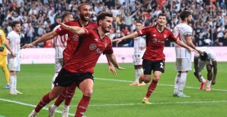 Seçim sonrası Salih Uçan ve Cenk Tosun'a yeni kontrat