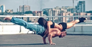 İki kişilik egzersizle enerjinizi yükseltin