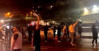 Vodafone Park önüne gelen satırlı gruptan 9 kişi yakalandı