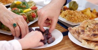 Bakanlıktan vatandaşa sağlıklı Ramazan menü önerisi! Aylık 31 bin 680 TL