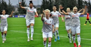 Beşiktaş Vodafone Takımı'ndan gol yağmuru! 8-1'lik galibiyet