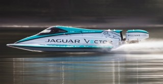 Jaguar elektrikli bot ile dünya rekoru kırdı