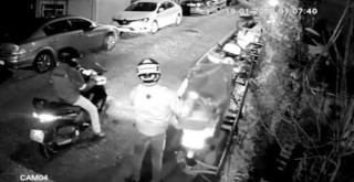 Motosiklet hırsızları gafil avlandı