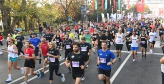 Bosphorun 10K parkuru Beşiktaş'ta koşuldu!