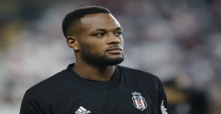 Cyle Larin'e Premier Lig'den talip var