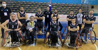 Beşiktaş Tekerlekli Sandalye Basketbol Takımı galip geldi