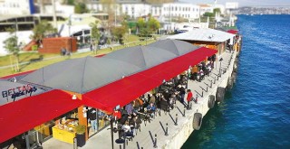 Beltaş Kitap Kafe Boğaz’ın eşsiz atmosferinde ziyaretçilerini ağırlıyor