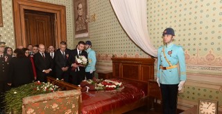 Beşiktaş Ata'sını Dolmabahçe'de yüzbinlerle andı