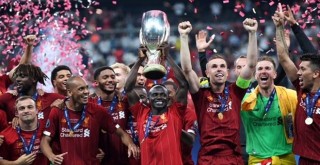 Vodafone Park'ta Süper Kupa'nın sahibi Liverpool