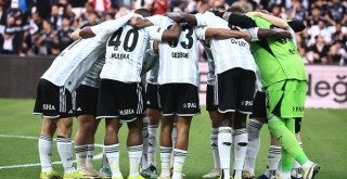 Beşiktaş'ta 4 oyuncu kart sınırında