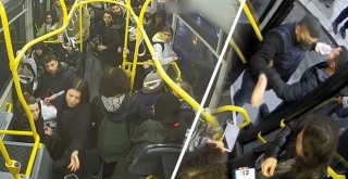 Beşiktaş'ta yankesici çaldığı telefonu beğenmeyince geri verdi