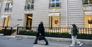 Koronavirüs moda sektöründe de fiyatları arttırdı