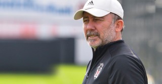 İşler kötü gidince de sosyal medyada hissediyoruz