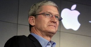 Tim Cook yüzde 28 daha fazla alıyor