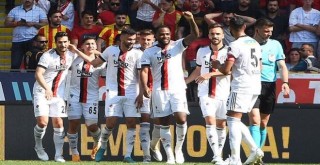 Spor yazarlarından Beşiktaş yorumları