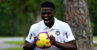 Beşiktaş'ta flaş ayrılık! Sözleşmesi feshediliyor