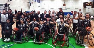 Tel Aviv Türkiye Büyükelçisi'nden Beşiktaş'a ziyaret