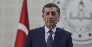 Bakan Selçuk'tan yüz yüze eğitim için tarih
