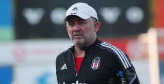 Sergen Yalçın: İsimlere değil performansa bakarım