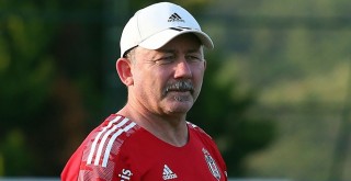 Sergen hocanın gözü İngiltere’de!