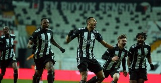 Beşiktaş liderliğini sürdürdü!