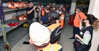 Beşiktaş'ta  arama kurtarma ve yangın eğitimi