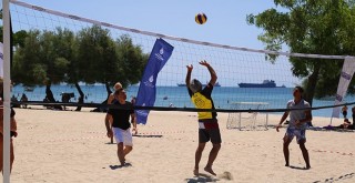 İstanbul plajlarında yaz boyu eğlence ve hareket var!