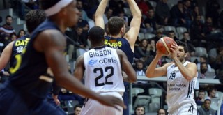 Beşiktaş Sompo Japan:58 - Fenerbahçe:79