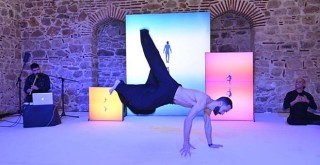 Yerçekimine meydan okuyan uçan Fransız Forgetmat'tan Beşiktaş'ta Yolculuğa davet #4 Sergisi