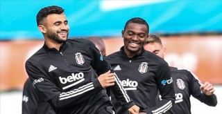Ghezzal performansıyla ilgi odağı oldu