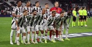 Beşiktaş'ta Bronckhorst'tan hücum hattında bir ilk