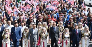 İstanbul'un üç ilçesi Atatürk'ün izinde yürüdü!