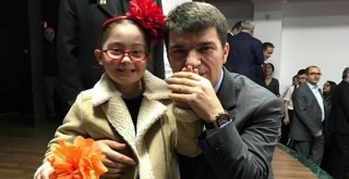 Önder Bakan: Sevgi tüm engelleri kaldırır