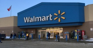 Walmart şiddet içeren oyun ve posterleri kaldırdı